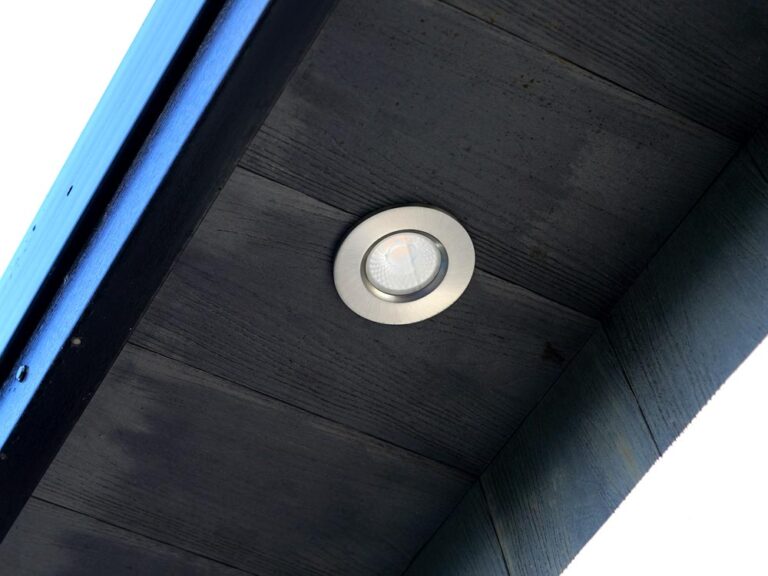 Garden Room Extras - Exterior Spot Lighting
