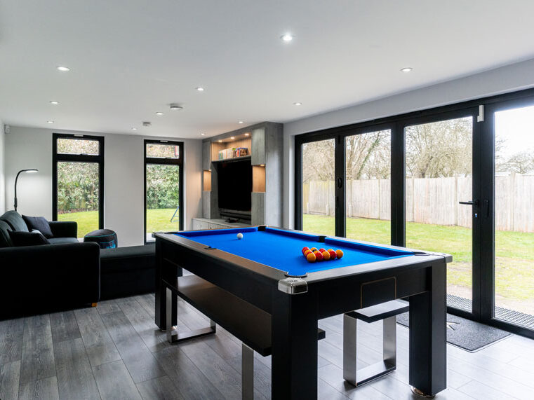 New Garden Office and Family Garden Games Room North London