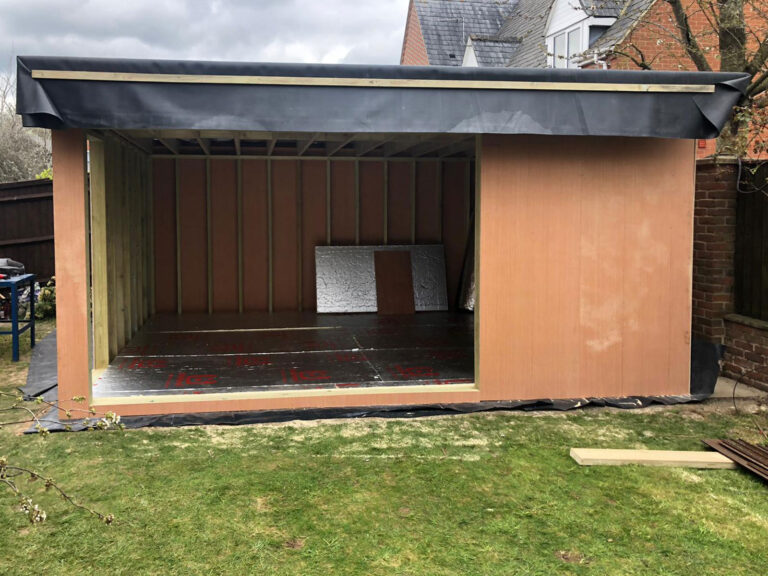 Garden Bar Games Room, East Hanney, Wantage. New Garden Room Company