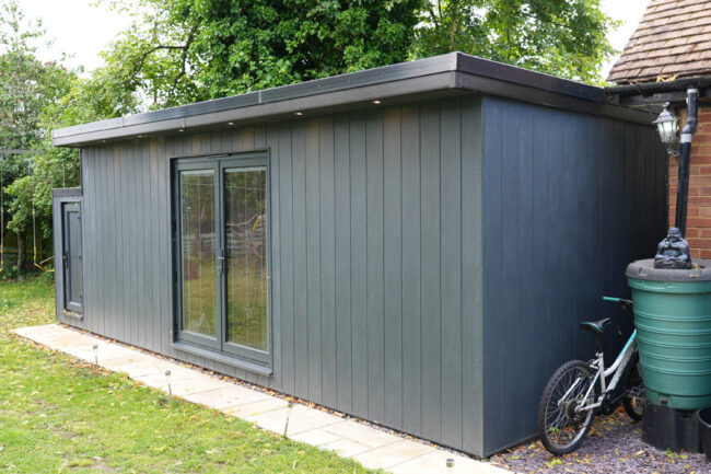 Garden Chill-out room, Bletchley. New Garden Room Company