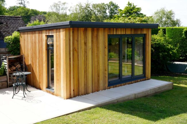 Garden Office and Patio, Reading, New Garden Room Company Reading. Garden Rooms & Outdoor Buildings for Facilities Managers