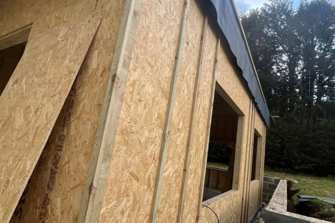 Exterior garden room timber frame and wall build