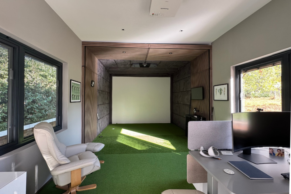Foresight Golf Simulator in bespoke Garden Room with desk area